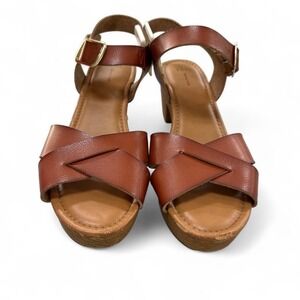 Time and Tru Womens Brown Faux Leather Chunky Heel Platform Sandals Size 10